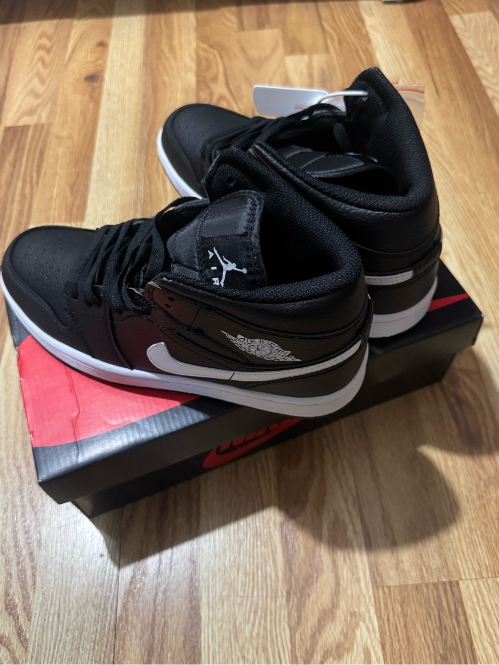 Nike Air Jordan 1 Mid Sneakers - Black/White